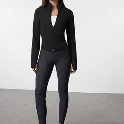 Trendyol Women Solid Mock Collar Crop Tailored Jacket image 4