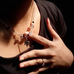 Slay Jewellery Artificial Beaded Daisy Flower Charm Minimal Necklace-picture-12