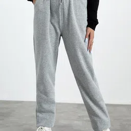 The Roadster Lifestyle Co. Women Loose Fit High-RiseRegular Trousers-image-109