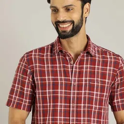 Indian Terrain Slim Fit Checked Short Sleeves Casual Shirt image 2