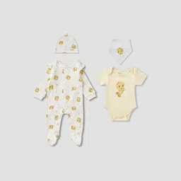 Juniors by Babyshop Infant Girls Pack Of 4 Printed Cotton Baby Apparel Gift Set-picture-10