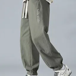 StyleCast x Revolte Men Regular Fit Mid-Rise Easy Wash Cotton Trouser image 3