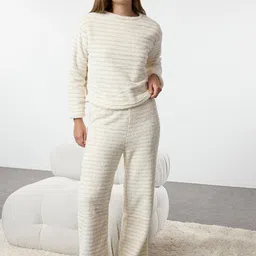 Trendyol Women Night suit-picture-38