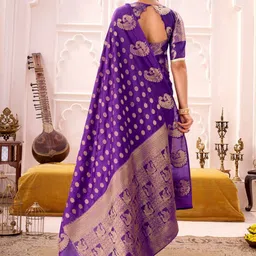 MADHAVPRIYA Woven Design Ethnic Motifs Zari Banarasi Saree with Unstitched Blouse Piece image 4