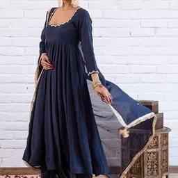 CANIZZARO Women Panelled Gotta Patti Kurta with Trousers & With Dupatta image 3