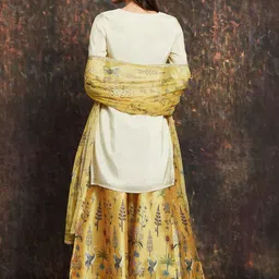 Melange by Lifestyle Ethnic Motifs Printed Ready To Wear Lehenga With Choli And Dupatta image 4