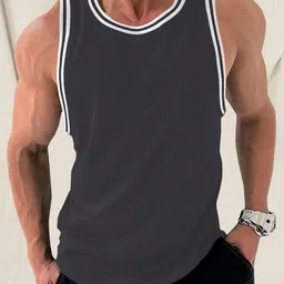 StyleCast x Revolte Men T-shirt image 1