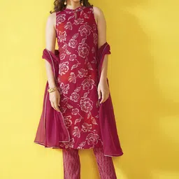 Anouk Red Floral Printed Keyhole Neck Gotta Patti Straight Kurta With Trousers & Dupatta image 3