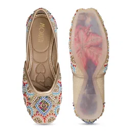 Mojutti Women Mojaris image 2