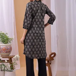 KALINI Women Ajrakh Printed V-Neck Tunic With Trousers Co-Ords image 3