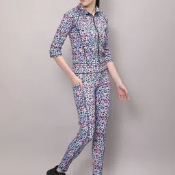 SAKARMAA Women 3-Pcs Printed Shirt Collar High-Rise Tracksuit-image-13