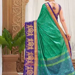 DIVASTRI Woven Design Zari Saree With Blouse Piece image 5