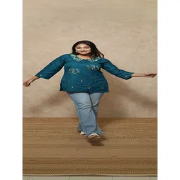 CHICLY CALCUTTA Ethnic Motifs Embroidered Thread Work Pure Cotton Thread Work Kurti-picture-22