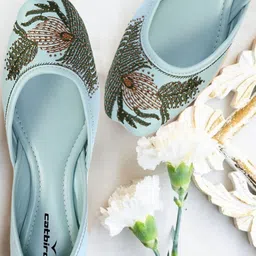 CATBIRD Women Ethnic Mojaris Flats-picture-17