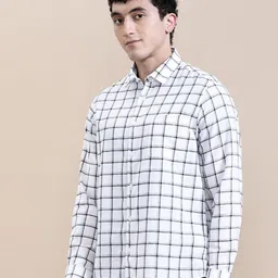 Crocodile Men Linen Blend Checked Full Sleeve Shirt image 5