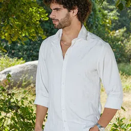 Campus Sutra Men Comfort Fit Spread Collar Textured Casual Shirt image 2