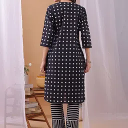 Fourleaf Printed Pure Cotton Mandarin Collar Top With Trousers Co-Ords image 3