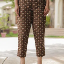 Aramya Women Floral Printed Trousers-picture-33