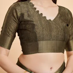 HERE&NOW Floral Printed Zari Saree image 4