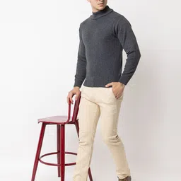 VENATORIA Men Ribbed Pullover image 5