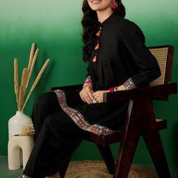 Sangria Women Floral Embroidered Kurta with Trousers-picture-14