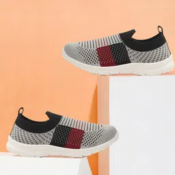 SPRENGE Girls Woven Design Slip-On Sneakers-picture-21