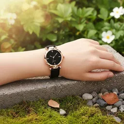 Moover Women Patterned Dial & Leather Bracelet Style Straps Analogue Automatic Watch 4pointLTR-BLK-J1 image 4