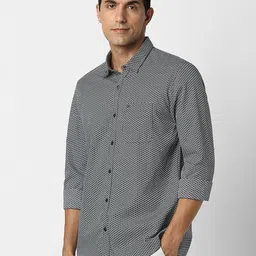 Peter England Casuals Men Slim Fit Micro Ditsy Printed Spread Collar Cotton Casual Shirt image 4