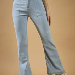 The Roadster Lifestyle Co Flower In Snow Bootcut Denim Jeans-image-75