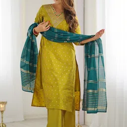 YAMUNE Women Ethnic Motifs Printed Regular Thread Work Pure Silk Kurta with Palazzos & With Dupatta-picture-53
