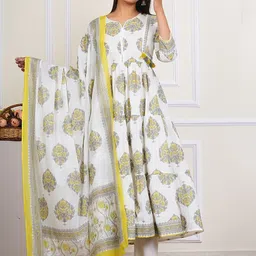 MF Hayat Floral Printed Notch Neck Pure Cotton Anarkali Kurta With Trousers & Dupatta-image-42
