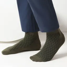 Blackberrys Men Pack Of 3 Patterned Ankle Length Socks image 3