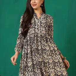 antaran Floral Print Mandarin Collar Cotton Top-image-39