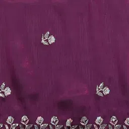 DIVASTRI Embellished Embroidered Saree image 4