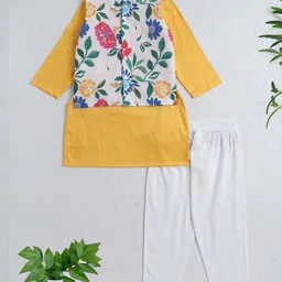 The Magic Wand Girls Floral Printed Regular Pure Cotton Kurta with Pyjamas-picture-20