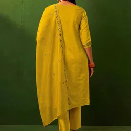 Sangria Embroidered Jacquard Straight Kurta Sets With Dupatta image 3
