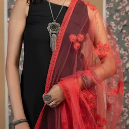 HELLA FASHIONS Embroidered Dupatta with Thread Work image 3