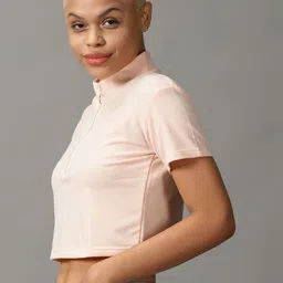 SHOWOFFFF Crop Top image 5