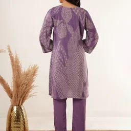 ZNKL Women Ethnic Motifs Printed Mirror Work Silk Crepe Kurti with Salwar Kurta Sets image 4