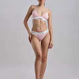 Calvin Klein Underwear Bra Medium Coverage Lightly Padded image 4