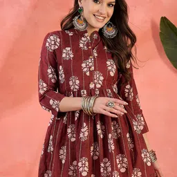 Sangria Printed Pure Cotton Tops-picture-37