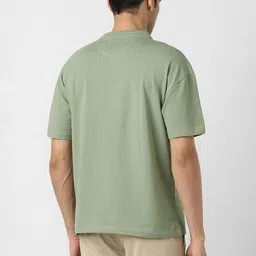 V Dot Men Printed T-shirt image 5