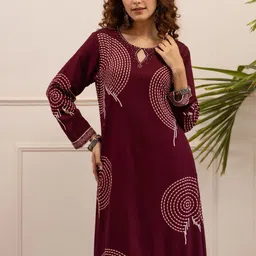 HERE&NOW Geometric Printed Round Neck Straight Kurta With Palazzos image 4