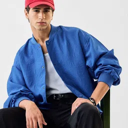 Snitch Textured Collarless Lightweight Padded Jacket image 4