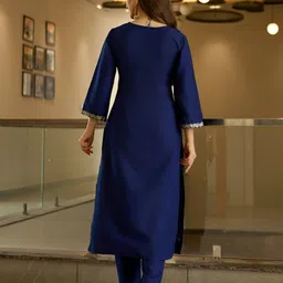 J.KANJI Women Ethnic Motifs Embroidered Regular Beads and Stones Kurta Set With Dupatta image 5