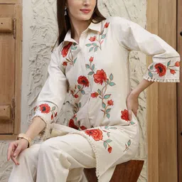 Berrylicious Embroidered Shirt Collar Pure Cotton Tunic & Trousers image 5