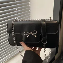 StyleCast x Revolte Swagger Sling Bag-picture-10