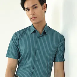 Blackberrys Men Slim Fit Multi Stripes Opaque Striped Casual Shirt-picture-28