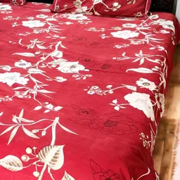 V.R.ENTERPRISES Red & White Floral 210 TC Queen Bedsheet with 2 Pillow Covers image 3