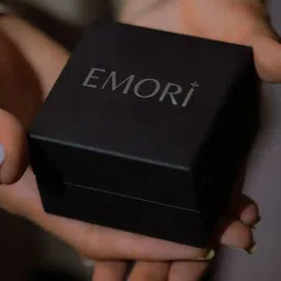 Emori Helena Diamond Band image 5